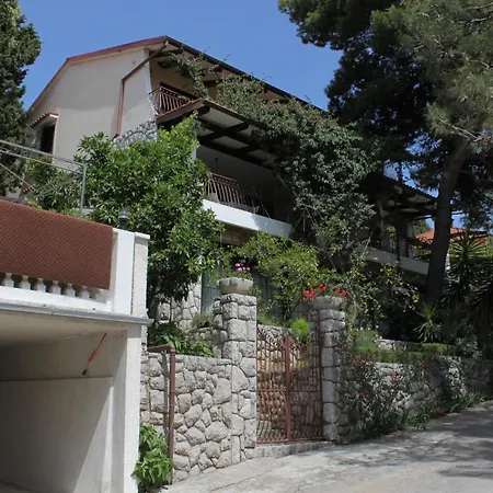 With Wifi Mali Lošinj